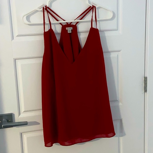 Guess Tops - 3/$50 Red Guess Flowy Camisole
